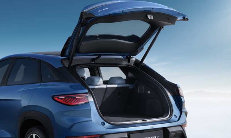 byd-sealion-7-australia_interior_boot-open