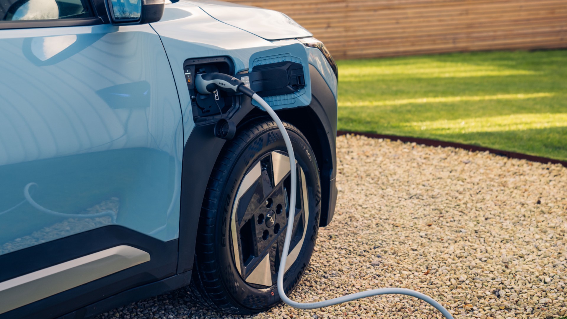 kia-ev3-australia_exterior_charging