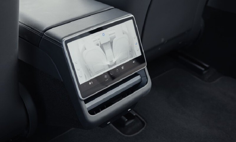 tesla-model-3-highland-australia_interior-rear-climate-control-screen